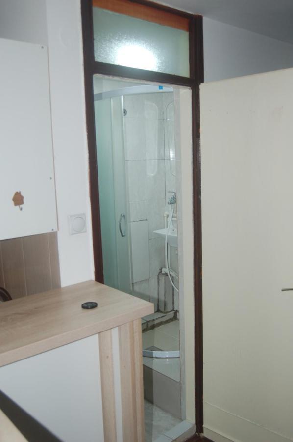 Apartmani Marios Ниш Экстерьер фото